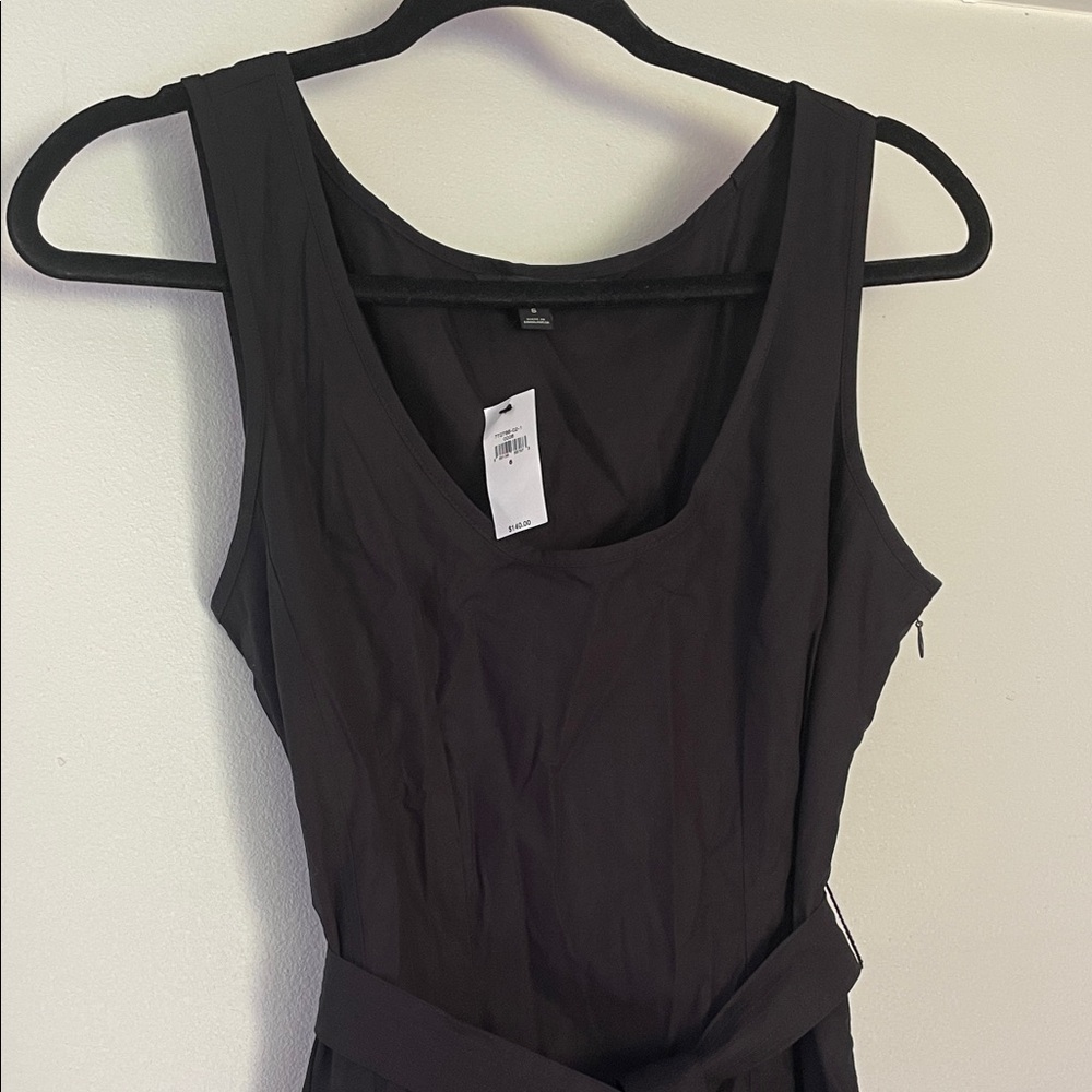 Banana Republic poplin drop waist dress with belt, size 6